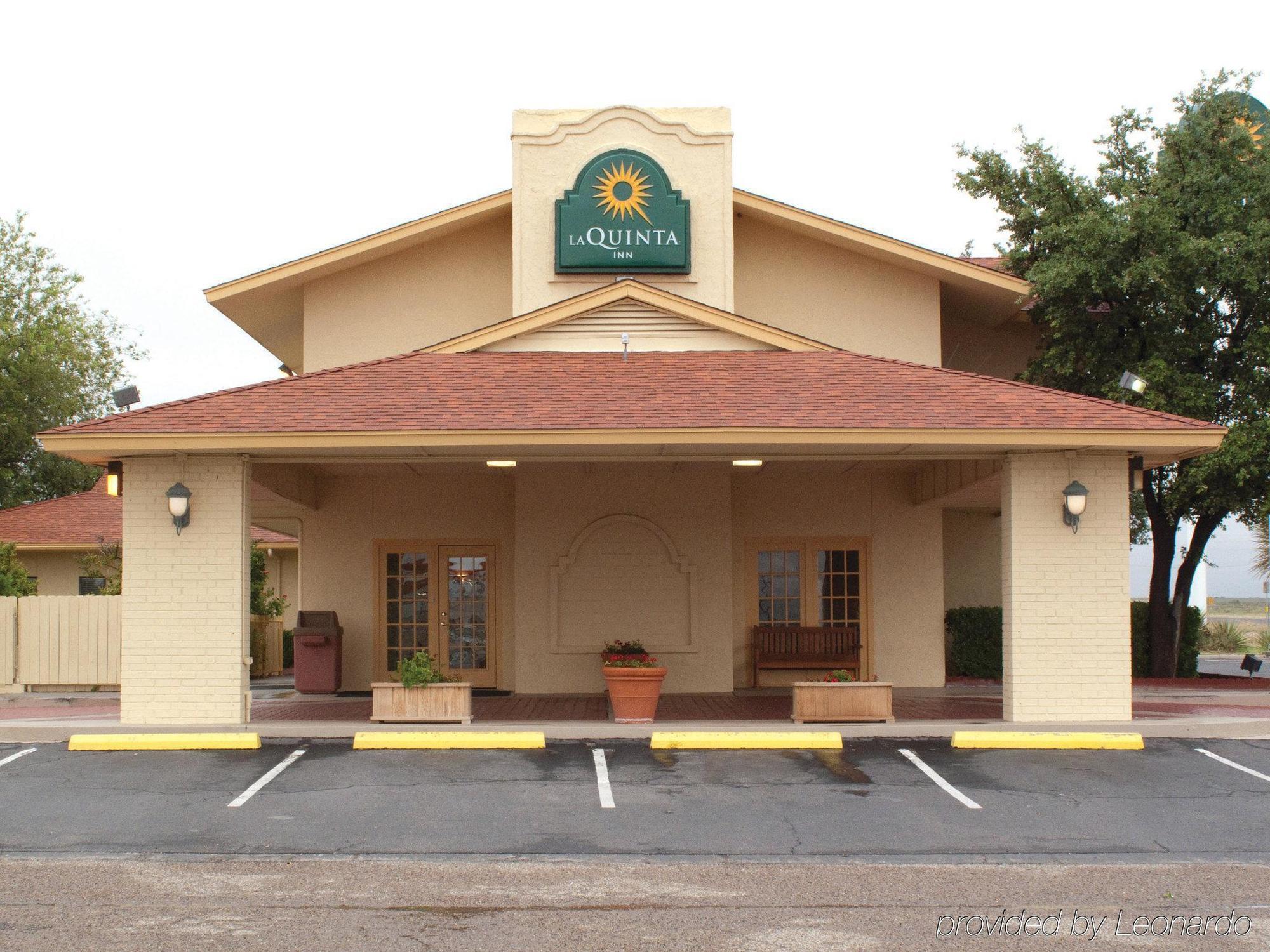 Baymont By Wyndham Fort Stockton Extérieur photo