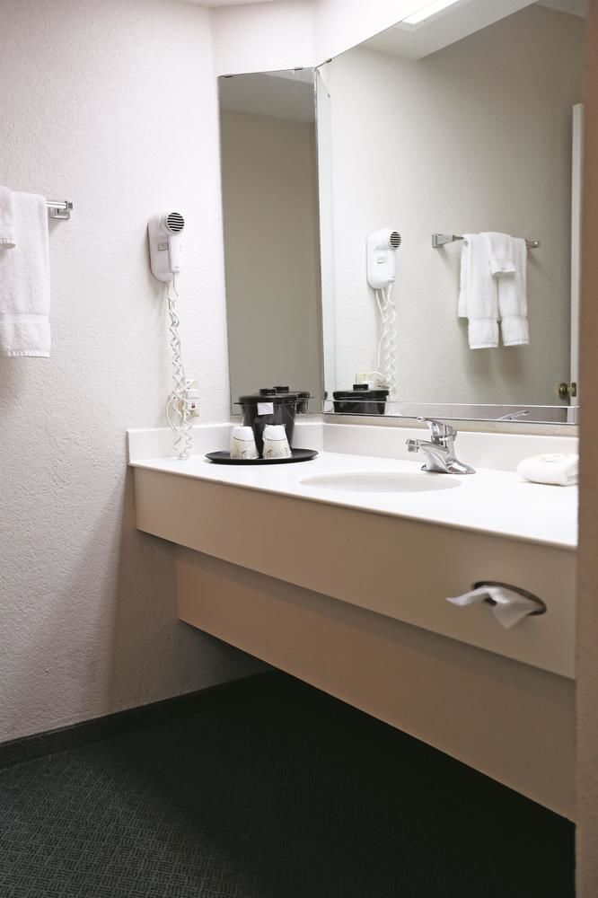 Baymont By Wyndham Fort Stockton Extérieur photo